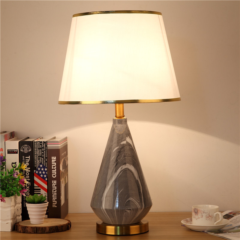 Oturma odası için masa lambası - Desk Lamp incelemesi ve fiyatı
